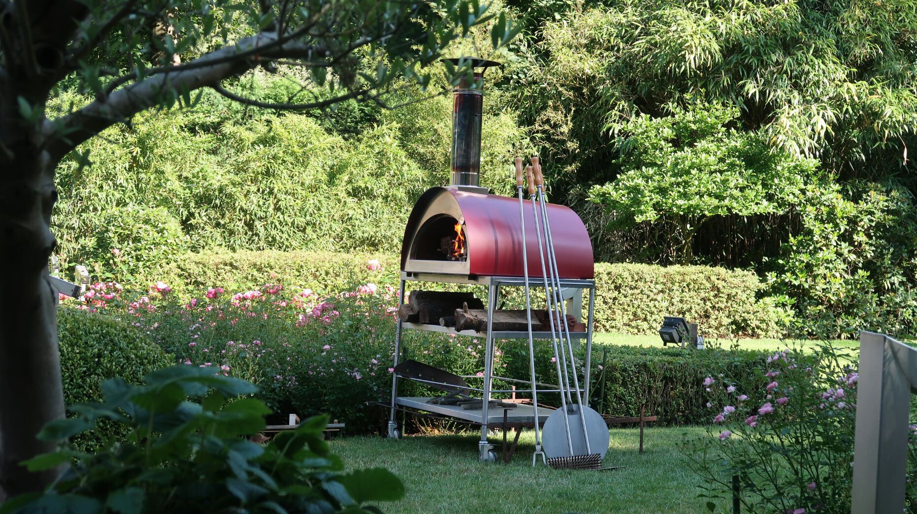 pizza oven hout lekkere pizza's verhuur