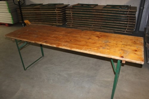 Biertafel hemiksem 220x70 (hout groen onderstel)