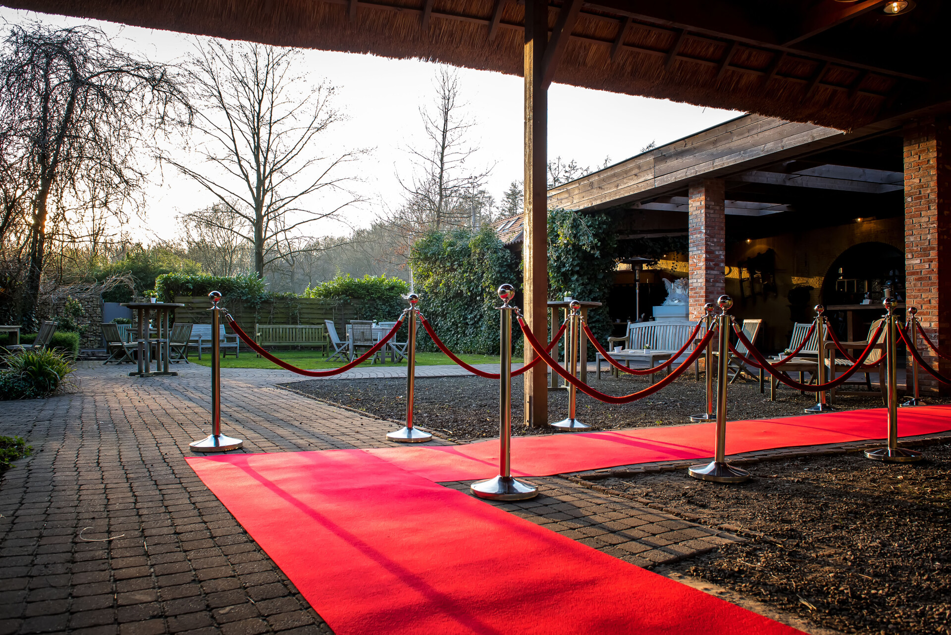 Afzetpalen en afzetkoorden